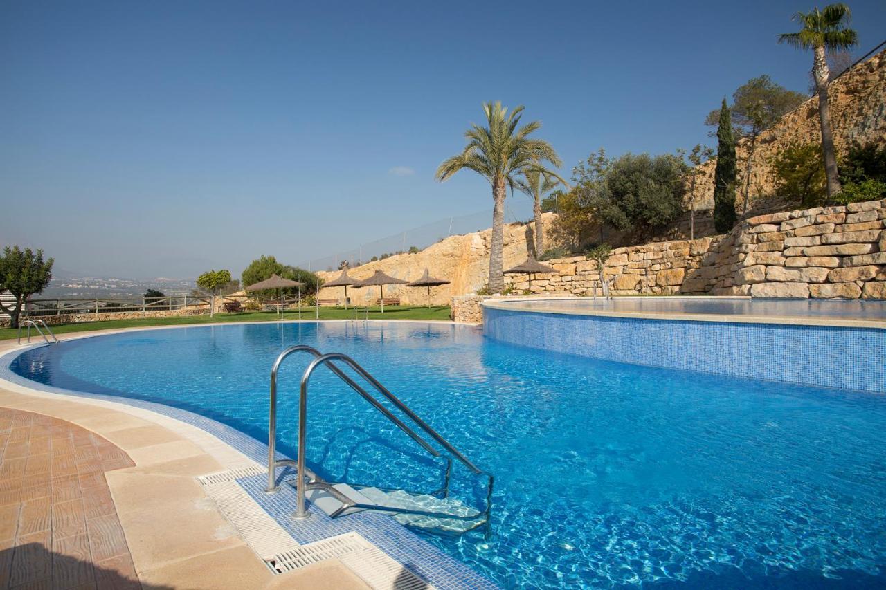 Skyline 26 Stunning Sea Views From A 2-Bedroom Apartment On The 26Th Floor Benidorm Luaran gambar
