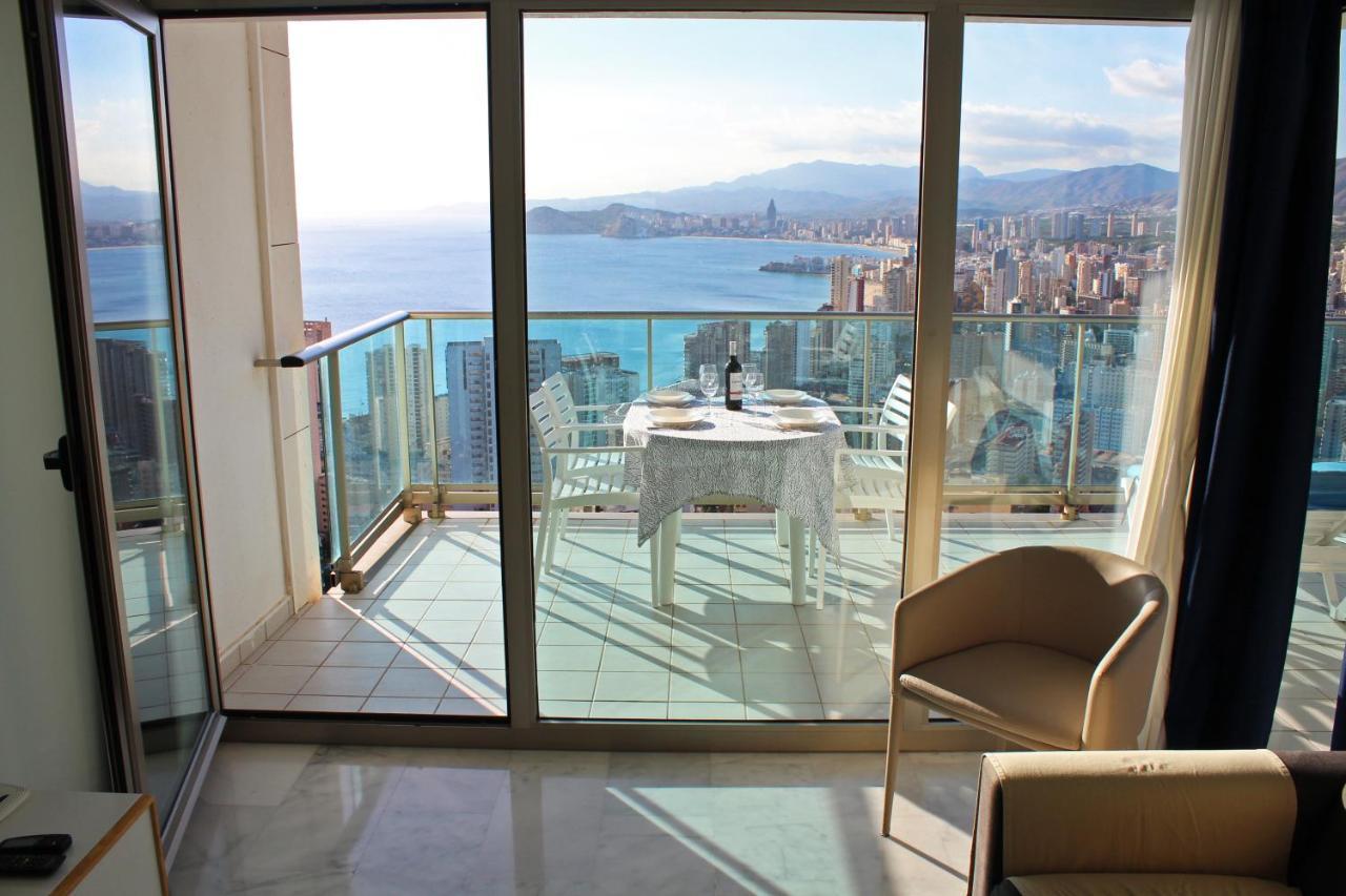 Skyline 26 Stunning Sea Views From A 2-Bedroom Apartment On The 26Th Floor Benidorm Luaran gambar