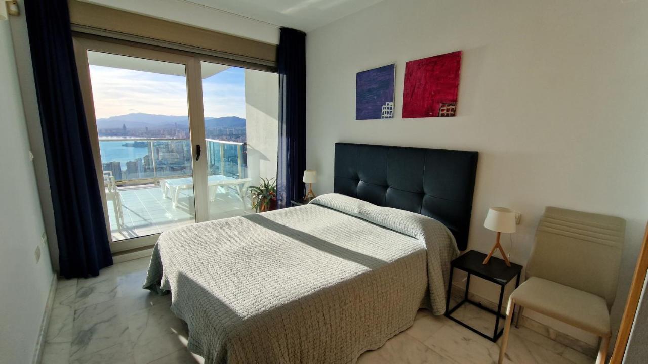 Skyline 26 Stunning Sea Views From A 2-Bedroom Apartment On The 26Th Floor Benidorm Luaran gambar